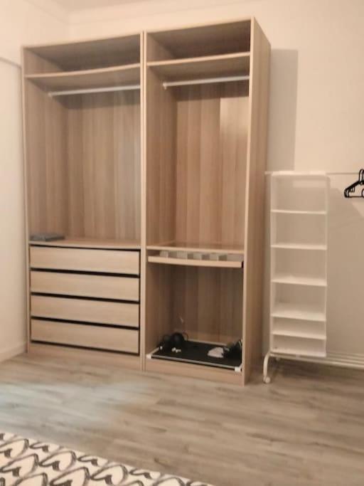Lisbon, 3 Bedroom Apartment In Amora , 15 Min From The Beach Extérieur photo